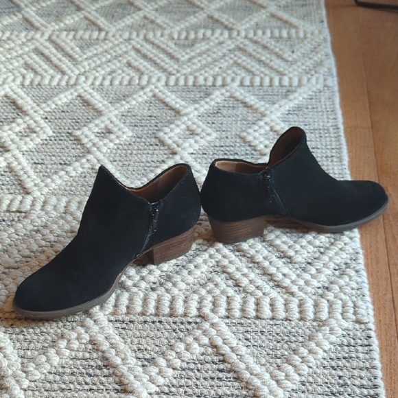 Jessica Simpson Black Ankle Booties - Picture 6 of 10